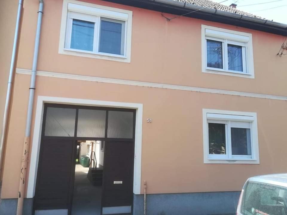 Villa Family House Eger Exterior foto